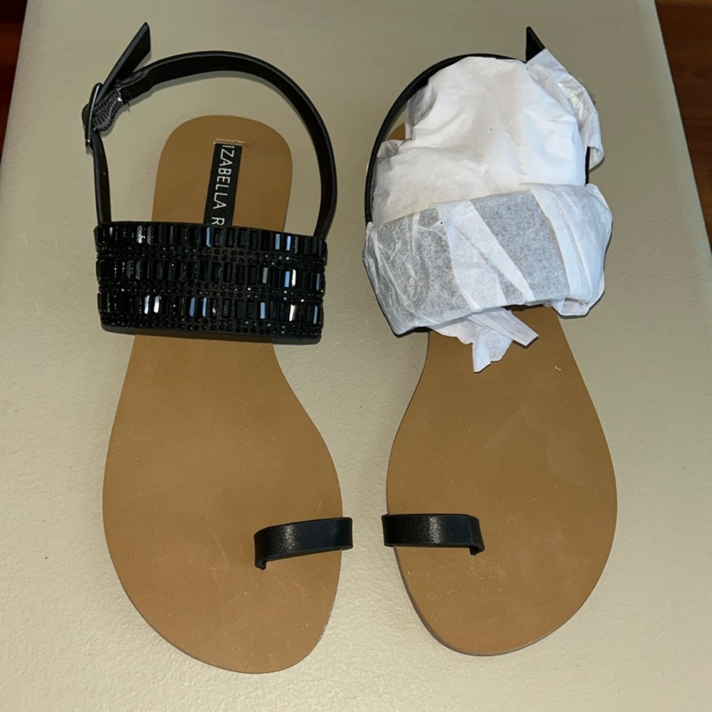 ISABELLA RUE ANASTASIA BLACK SANDALS - SIZE 7